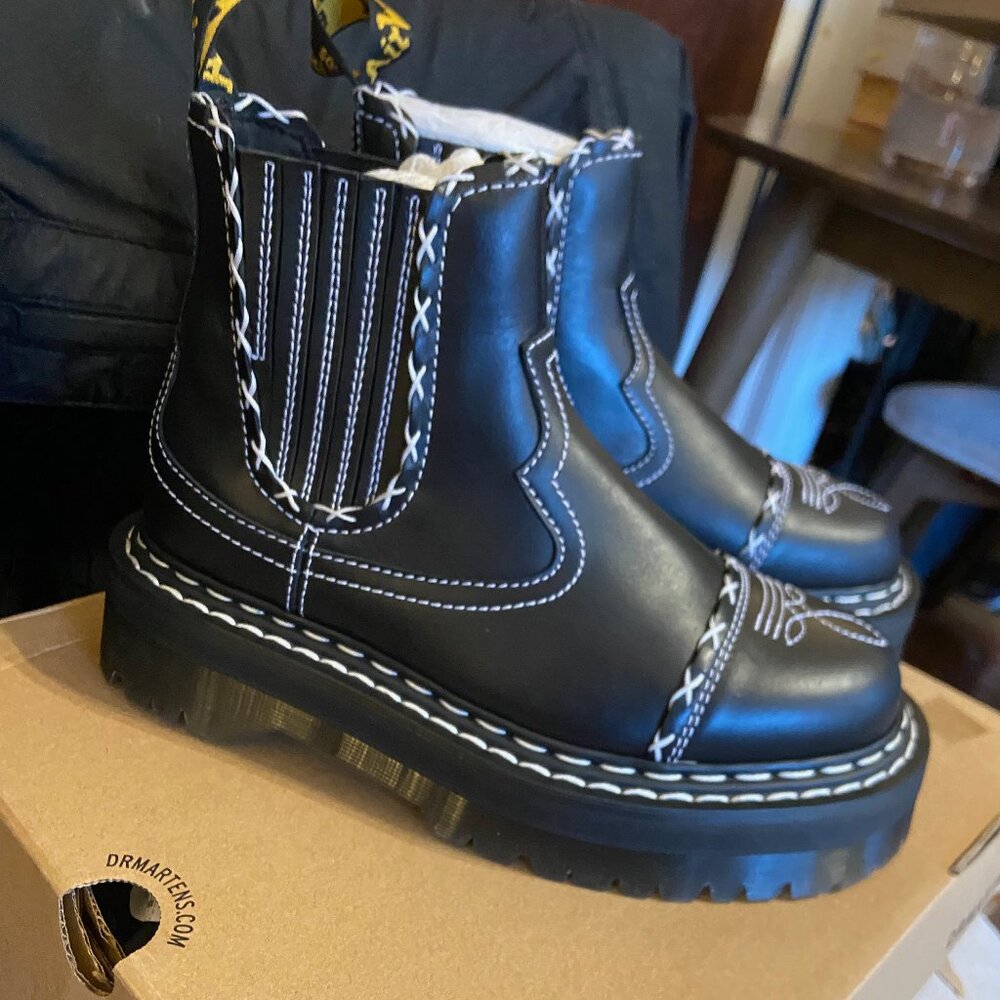 Dr Martens - 2976 Quad GA - Black Wanama Americana - Brand New